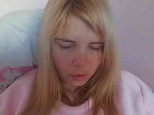 ElenaPleasure webcam