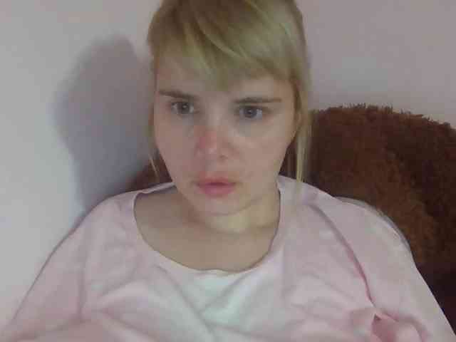 ElenaPleasure webcam