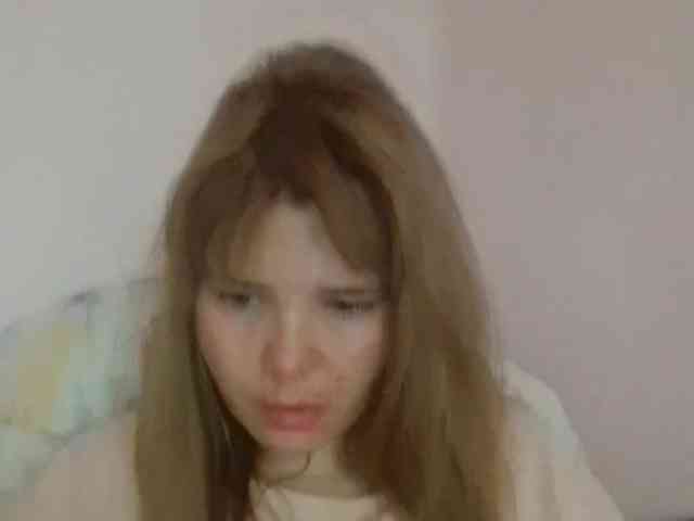 ElenaPleasure webcam