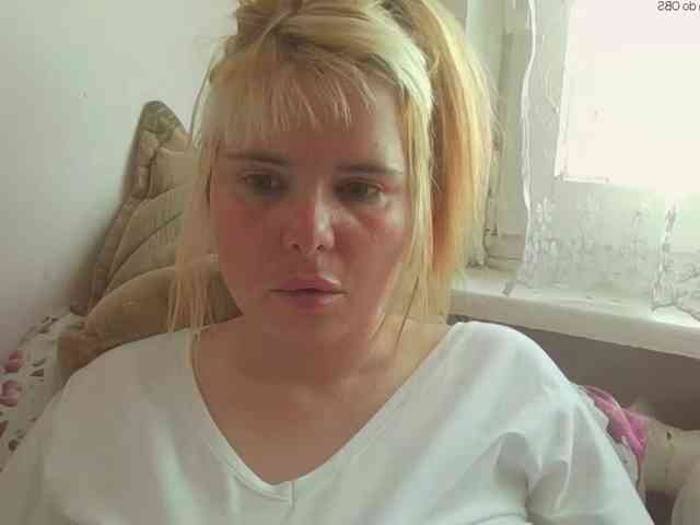 ElenaPleasure webcam