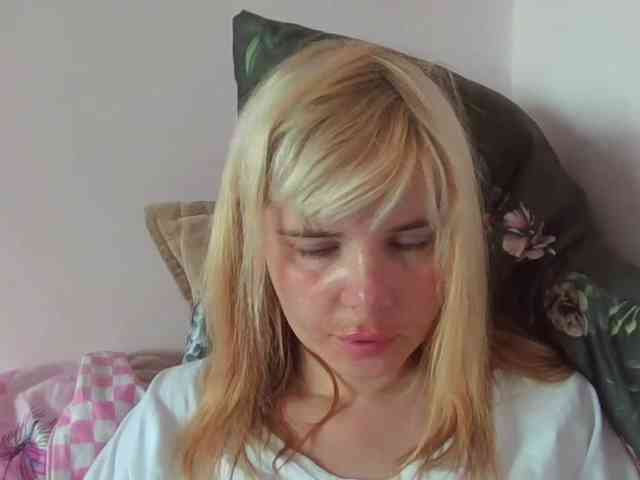 ElenaPleasure webcam