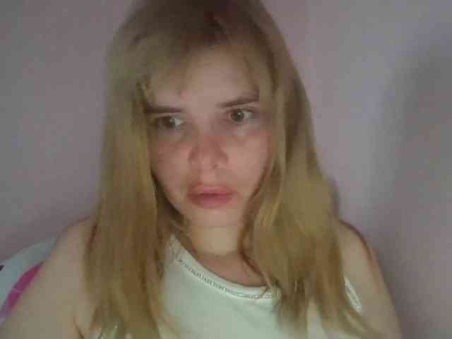 ElenaPleasure webcam