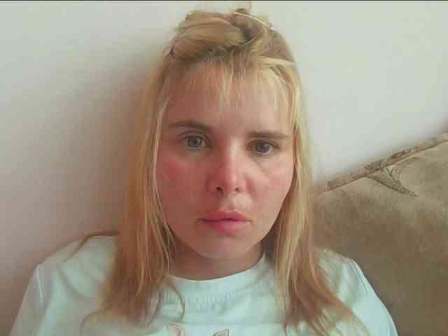 ElenaPleasure webcam