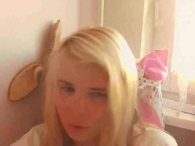 ElenaPleasure webcam