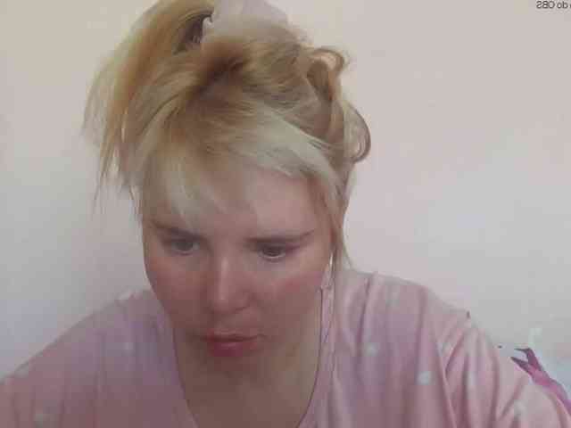 ElenaPleasure webcam