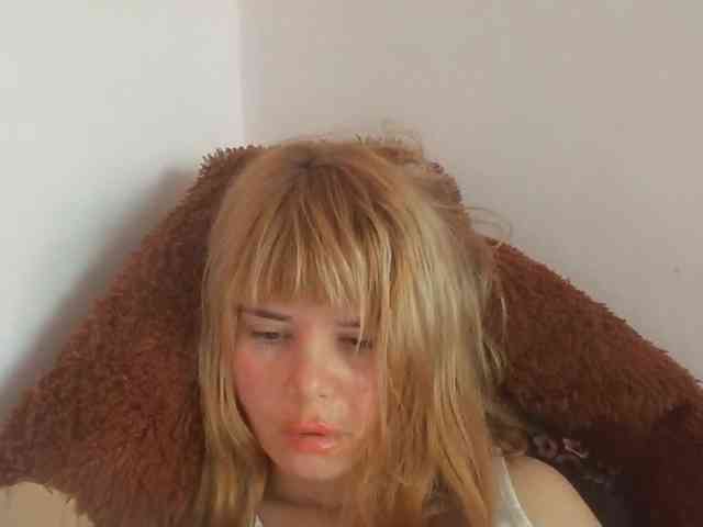ElenaPleasure webcam