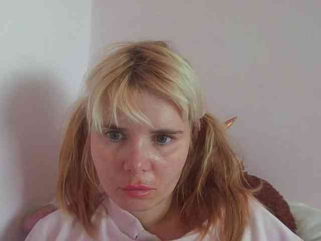 ElenaPleasure webcam