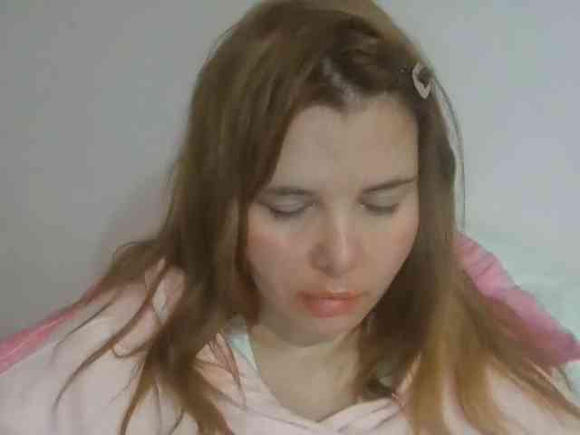 Model: ElenaPleasure