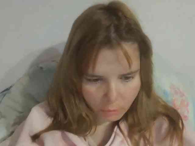 Model: ElenaPleasure