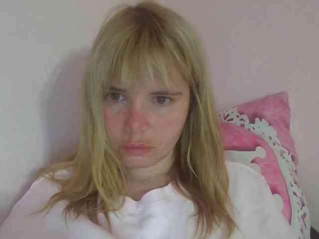 ElenaPleasure webcam