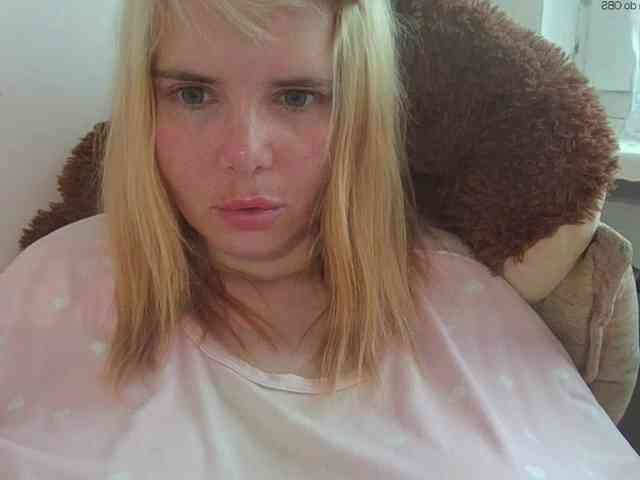 ElenaPleasure webcam
