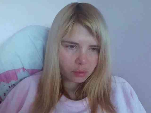 ElenaPleasure webcam