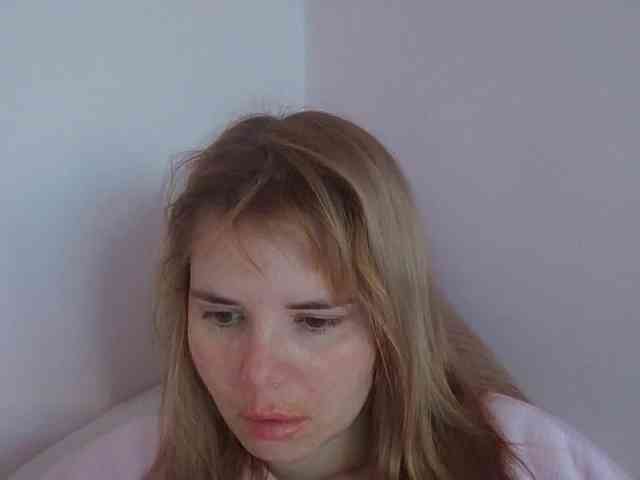 ElenaPleasure webcam
