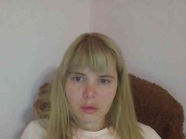 ElenaPleasure webcam