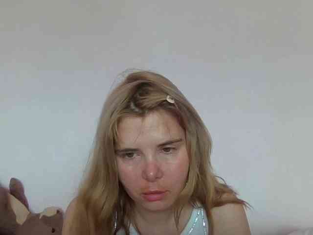 ElenaPleasure webcam