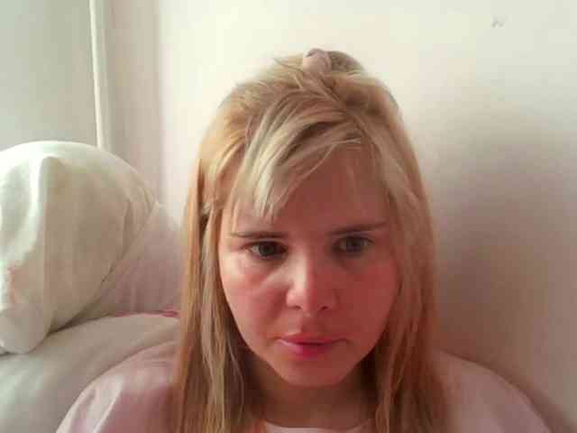 ElenaPleasure webcam