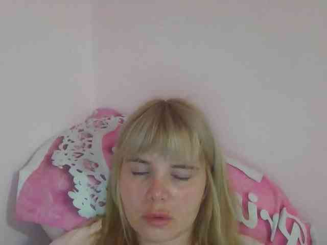 ElenaPleasure webcam
