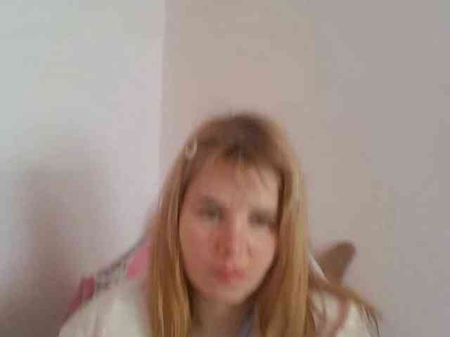 ElenaPleasure webcam
