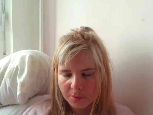 ElenaPleasure webcam