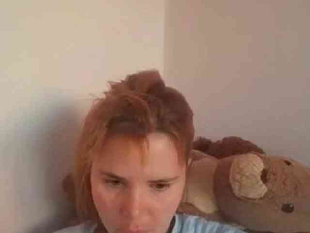 ElenaPleasure webcam