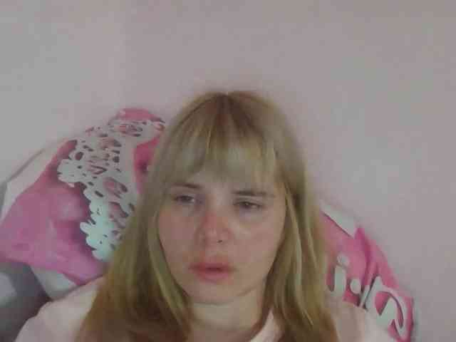 ElenaPleasure webcam
