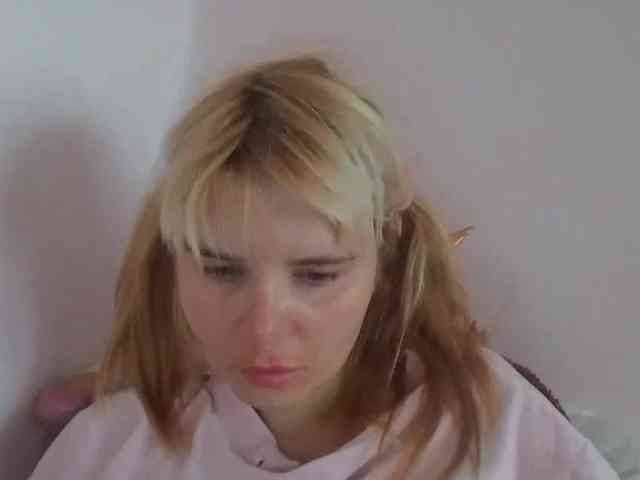 ElenaPleasure webcam