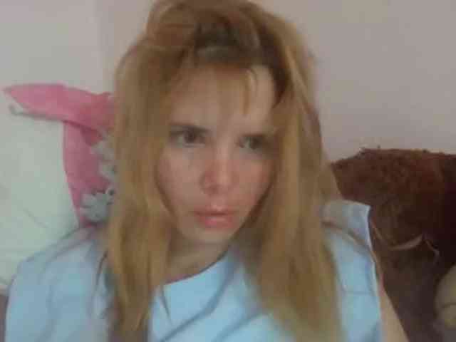 ElenaPleasure webcam