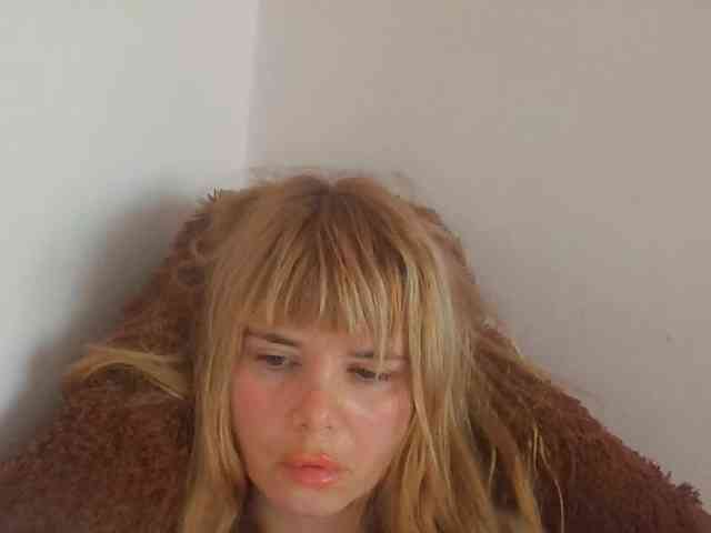 ElenaPleasure webcam