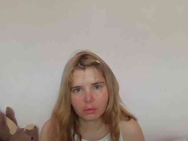 ElenaPleasure webcam