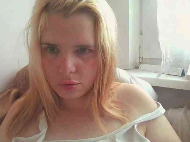 ElenaPleasure webcam