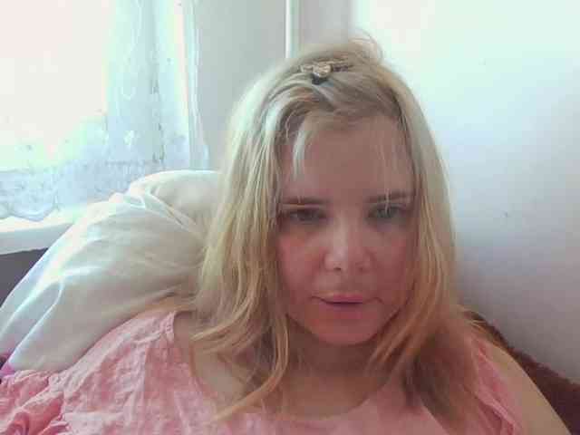 ElenaPleasure webcam