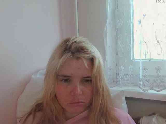 ElenaPleasure webcam