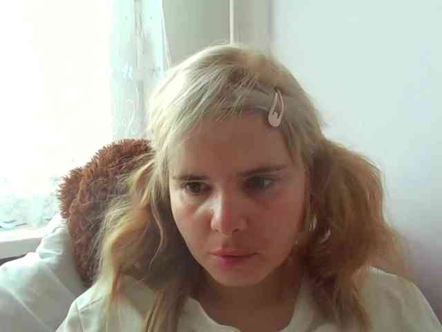 ElenaPleasure webcam