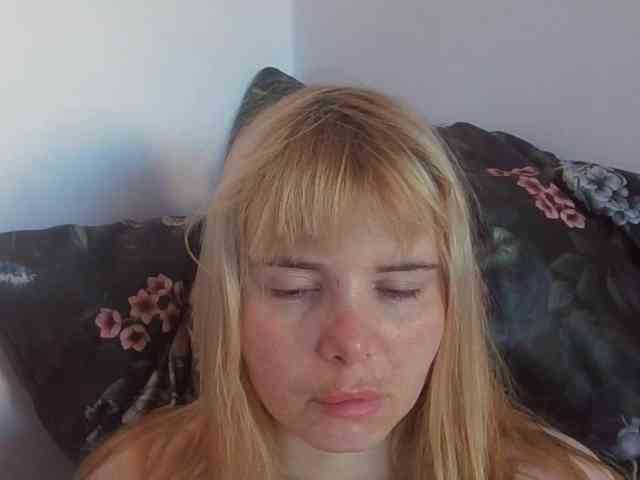ElenaPleasure webcam