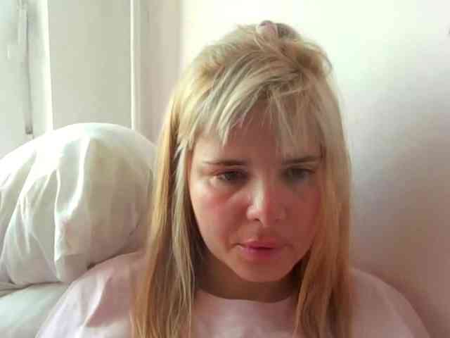 ElenaPleasure webcam