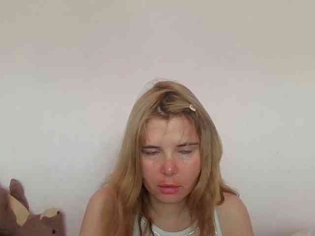 ElenaPleasure webcam