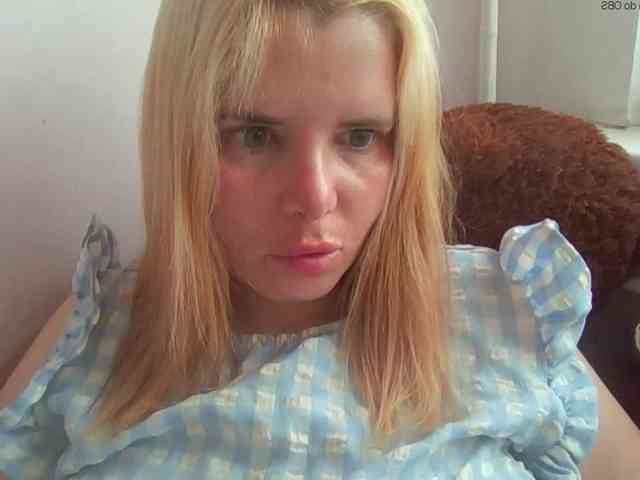 ElenaPleasure webcam