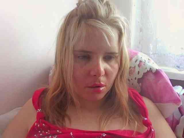 ElenaPleasure webcam