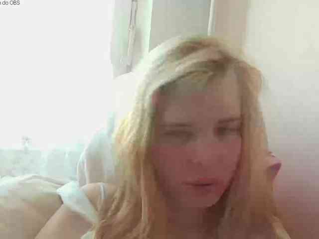 Model: ElenaPleasure