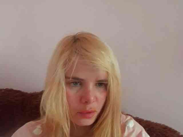 ElenaPleasure webcam