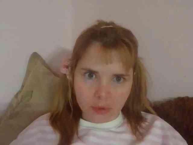 ElenaPleasure webcam