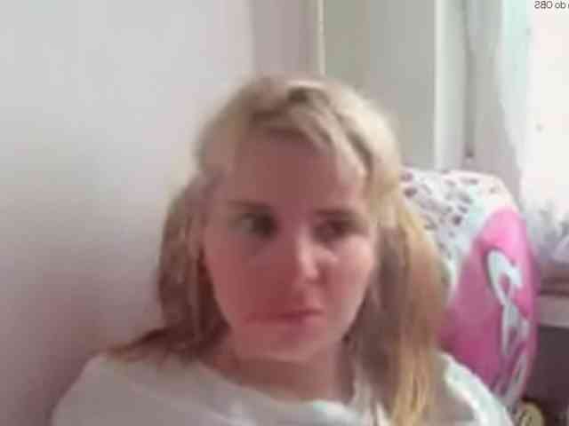 ElenaPleasure webcam