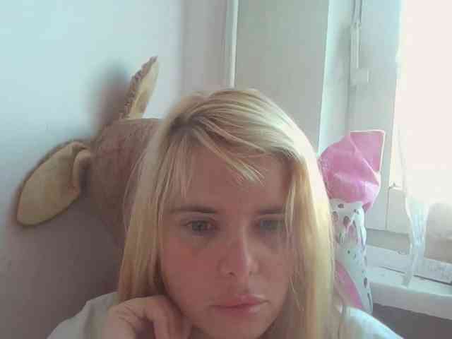 ElenaPleasure webcam