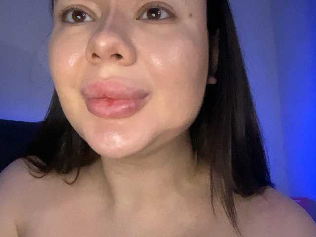 VikaSpace's BongaCams show and profile