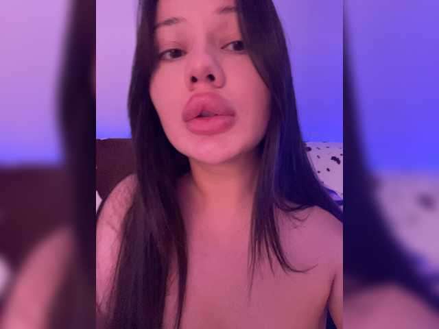VikaSpace live cam on BongaCams