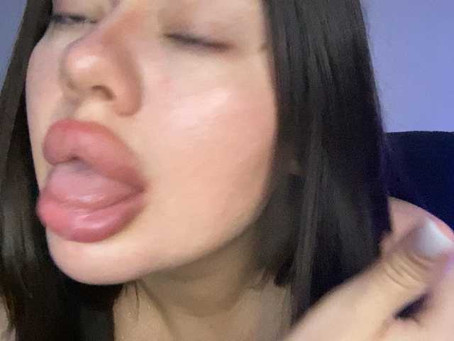 VikaSpace live cam on BongaCams