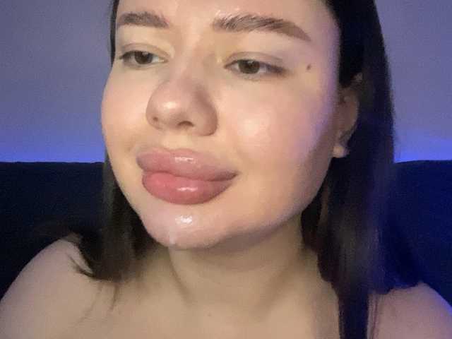 VikaSpace's BongaCams show and profile