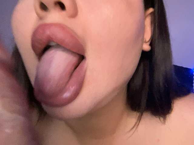 VikaSpace live cam on BongaCams