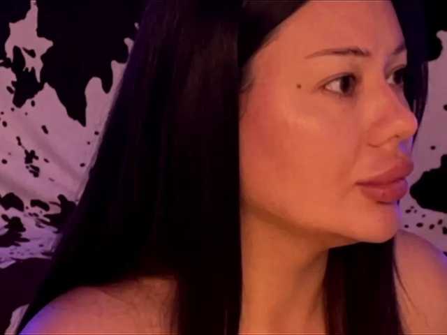 VikaSpace live cam on BongaCams