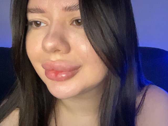 VikaSpace's BongaCams show and profile